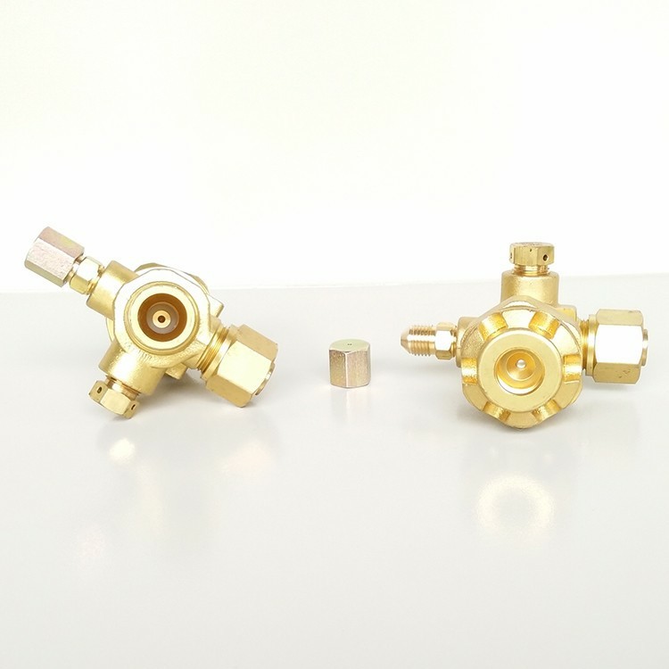 七氟丙烷驅(qū)動(dòng)瓶容器閥