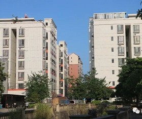 麥展紅住宅樓